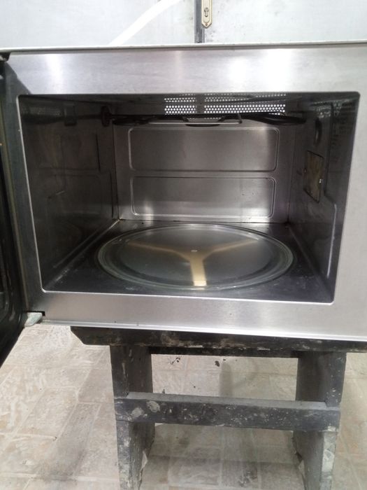 Продам мікроволновку