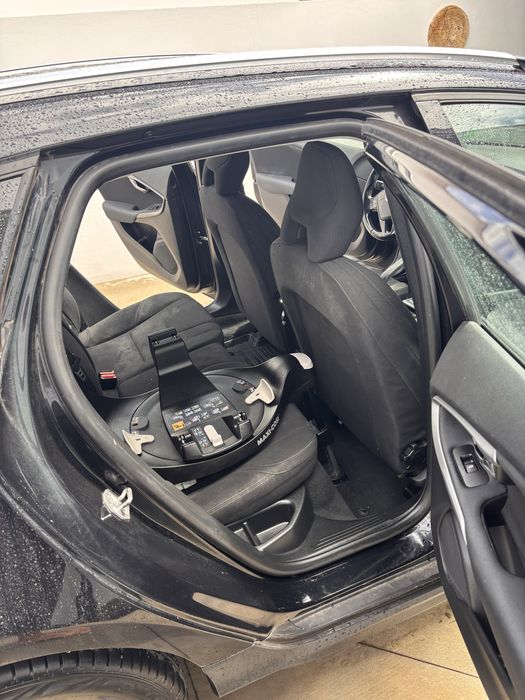 Volvo v40 cross country