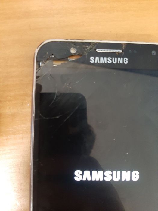 Samsung galaxy j5 2015