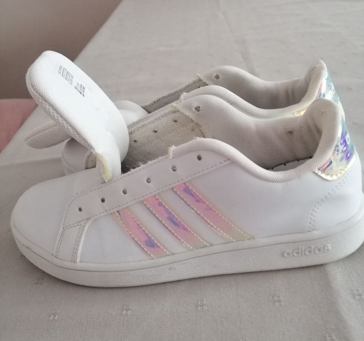 Buty Adidas Grand court