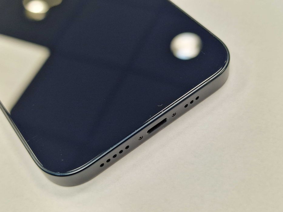 Iphone 13 128GB/ Midnight/ Grade A-/ Bat 86%/ Gwarancja + ładowarka
