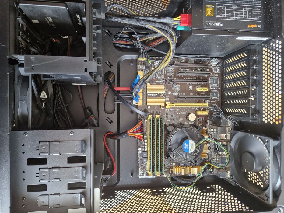 ASUS Z87A + intel i7-4770K 3.5-3.9ghz Мощний комплект 8потоків дляПК