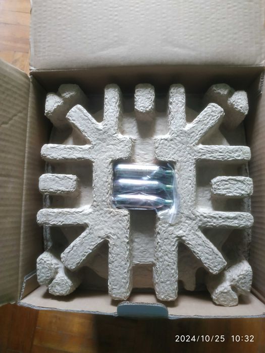 Диспенсер охладитель для пива