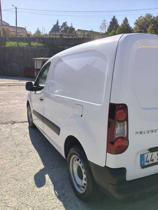 Peugeot Partner.