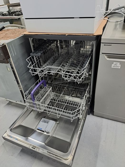 Посудомиюча машина Beko b300 сучасна на 16 персон