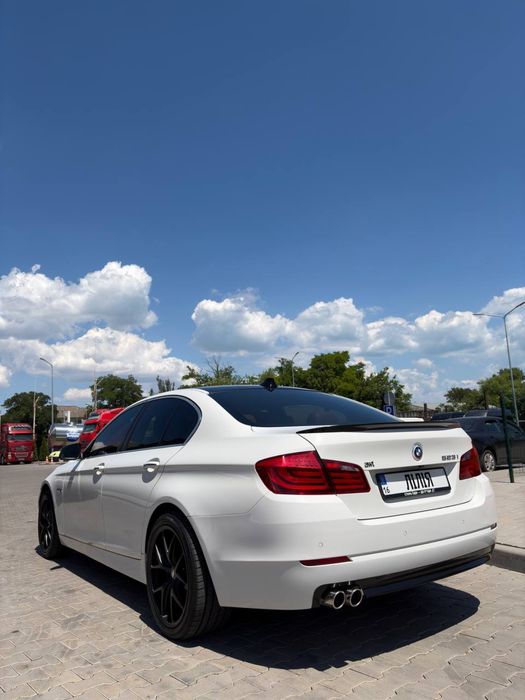 BMW 5 Series 2010 VIN WBAFP31070C500366 фото оголошення 3 з 10