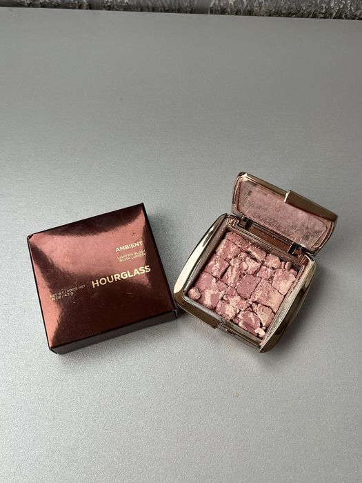 490 грн‼️‼️ Рум'яна Hourglass Mood Exposure 4,2 г