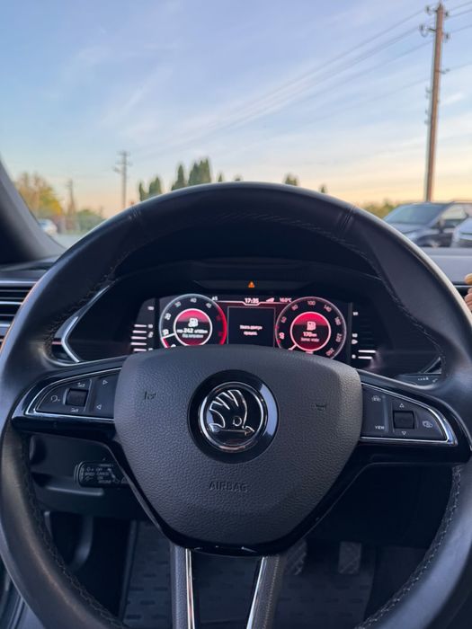 Skoda Superb 2019р Ідельний стан