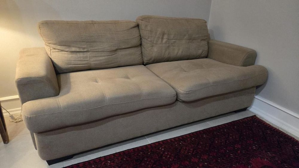 Sofá de 2 lugares