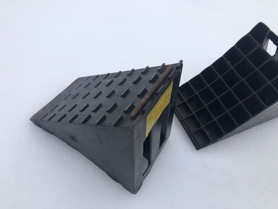 Башмак противідкатний