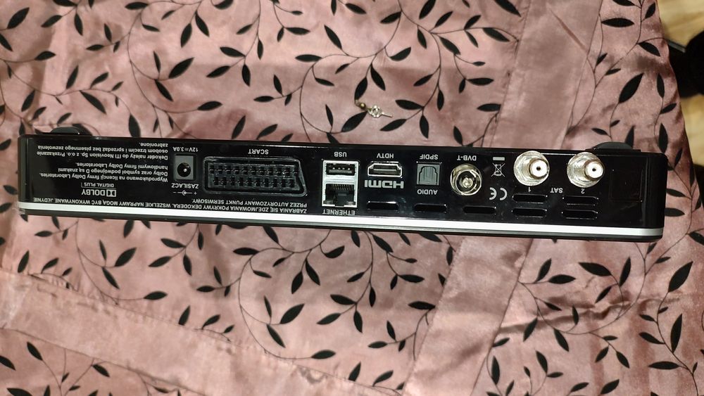 Dekoder telewizji cyfrowej Media Box plus