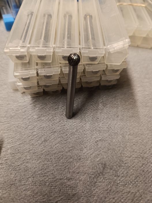 Frez pilnik obrotowy kulka fi 8 mm 20 sztuk