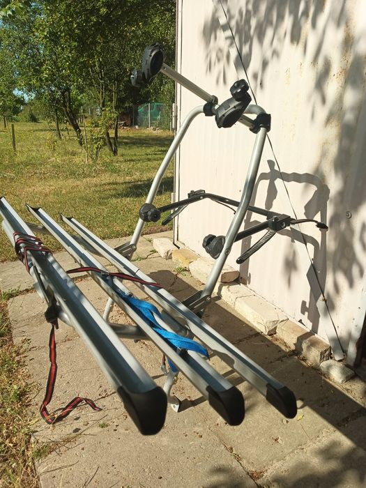 Bagaznik rowerowy na tylna klapę .