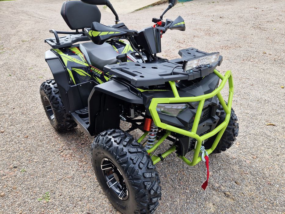 quad 200 XTR farmer automat Małopolska