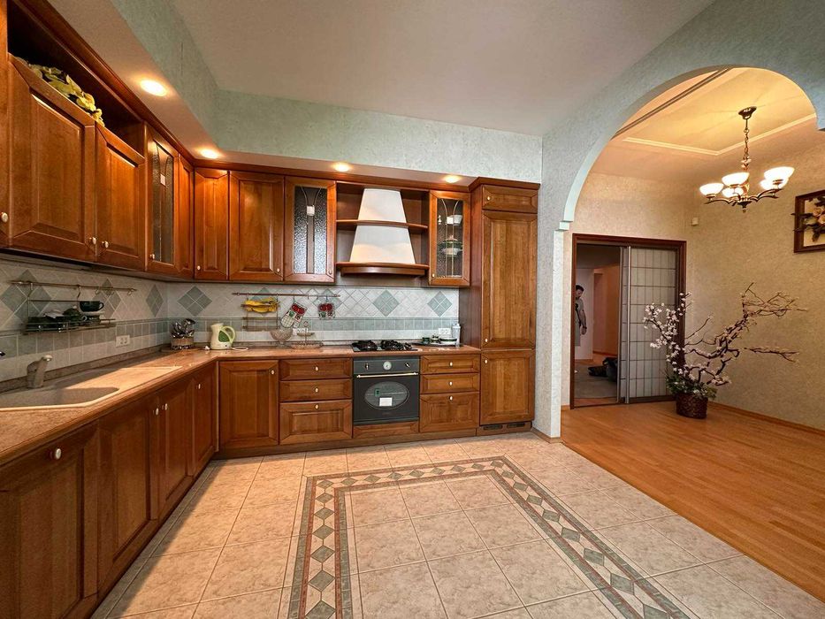 3-rooms apartment apartment by the address st. Kulikovo pole pl Oktyabrskoy revolyutsii pl (area 143 m²) - Atlanta.ua - photo 18