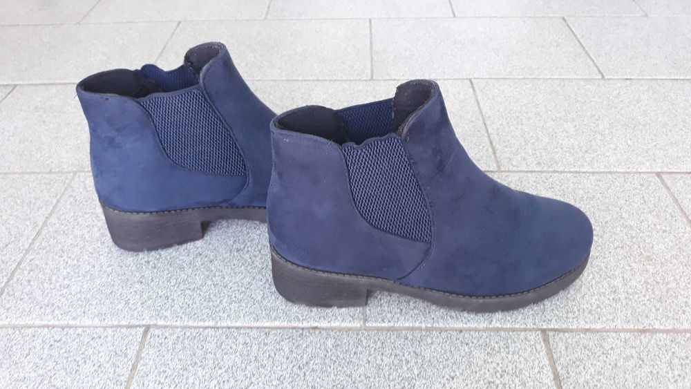 Botas azuis de camurça