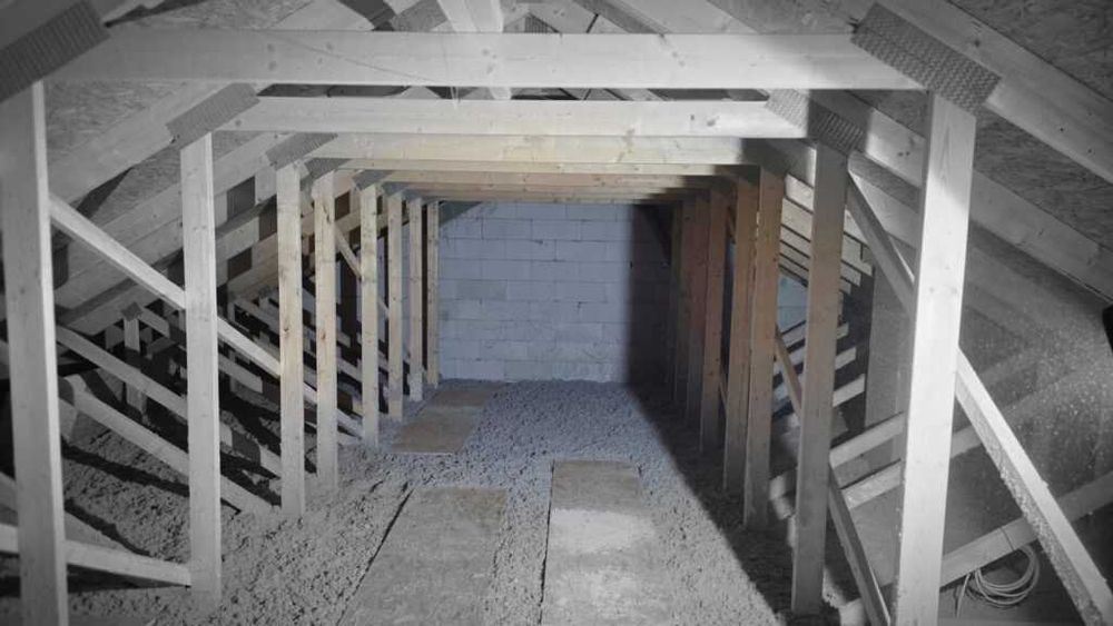 IZOLACJE WDMUCHIWANE Docieplanie Wełną Mineralną i Celulozą