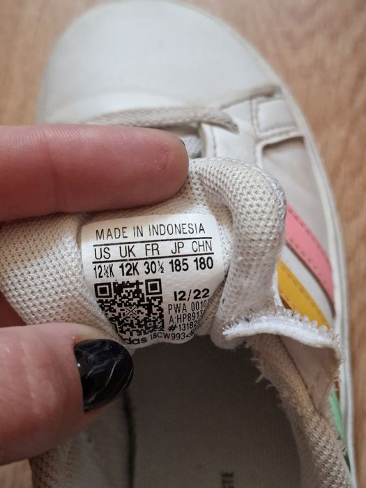 Buty Adidas dla dziewczynki