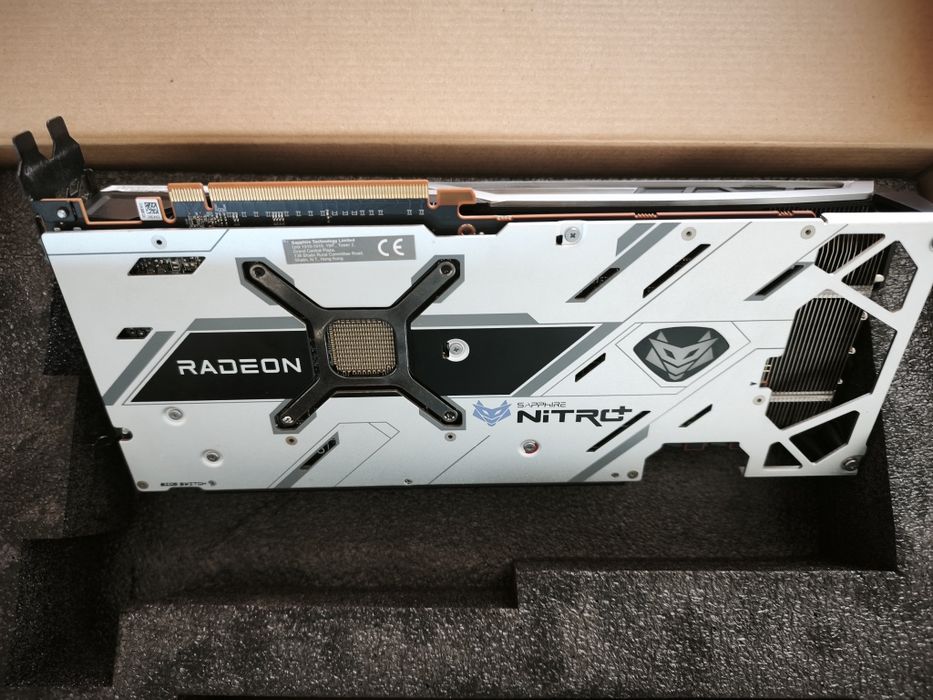 Sapphire AMD Radeon RX 6800 XT Nitro+ Special Edition 16GB – Para Peças