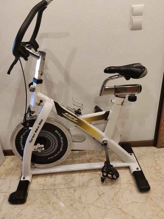 Bicicleta estática BH