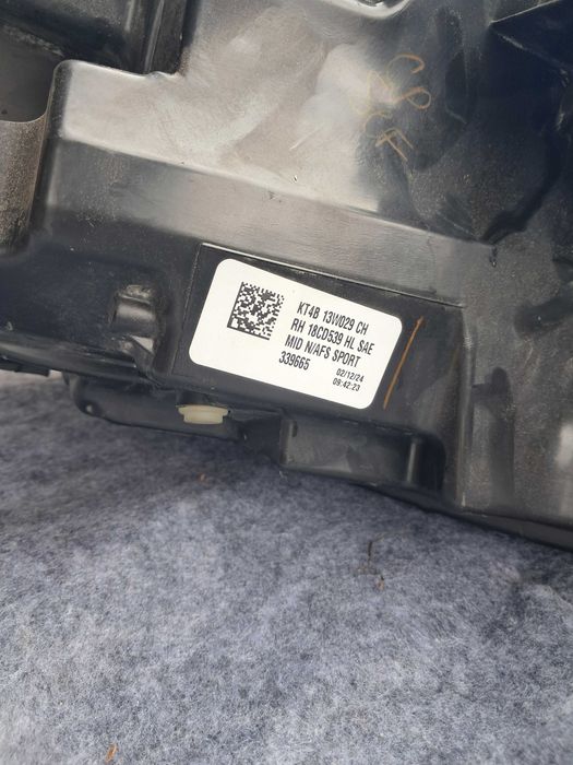 Lampy Ford Edge 2019-2024 polift