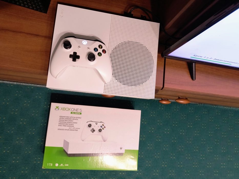 Xbox One S 512gb