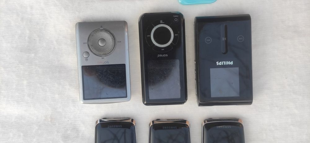 Лот плеєри Samsung YP-S3, Philips Go gear, sansa, median, majestic