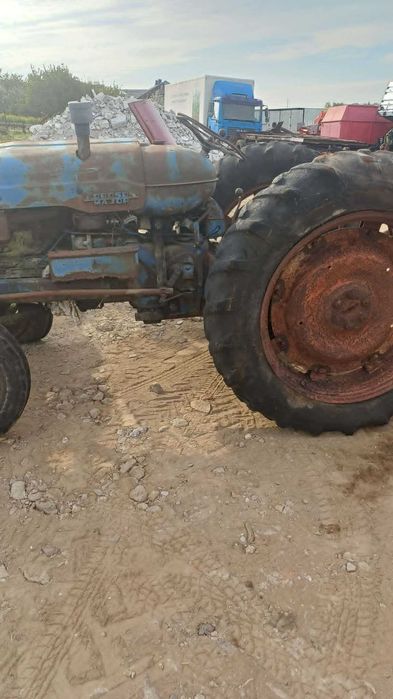 Ferguson  benzyna traktor zabytkowy