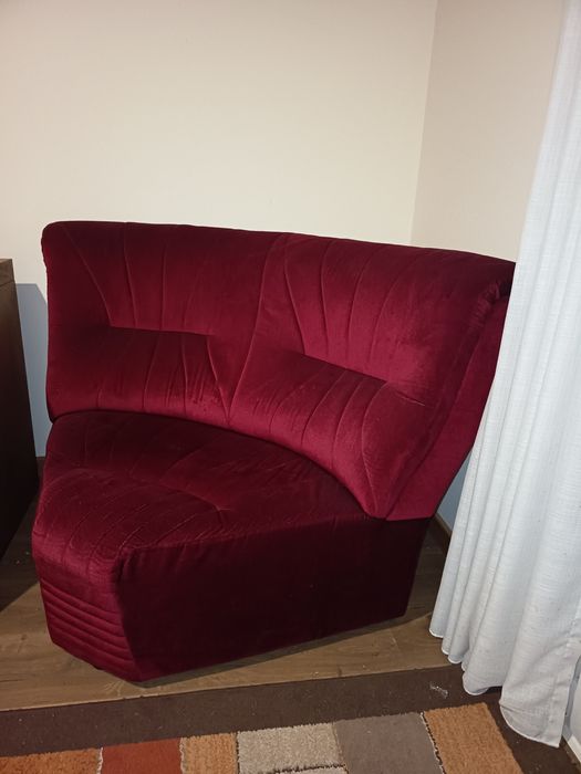 Sofá Vermelho Veludo