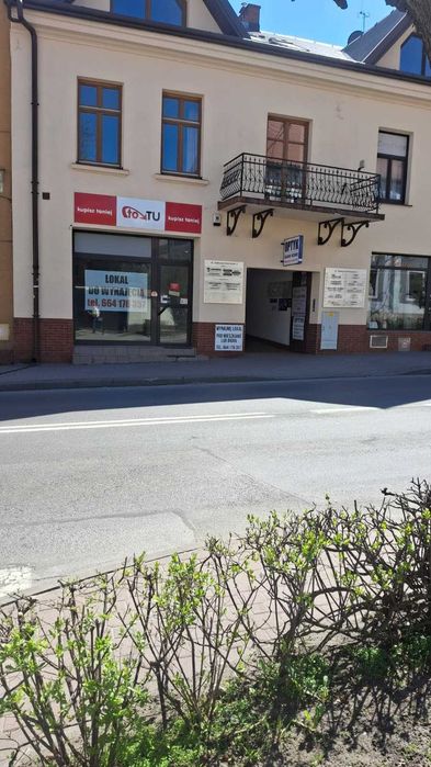 Lokal do wynajęcia w centrum Bochni 90m2 duża witryna