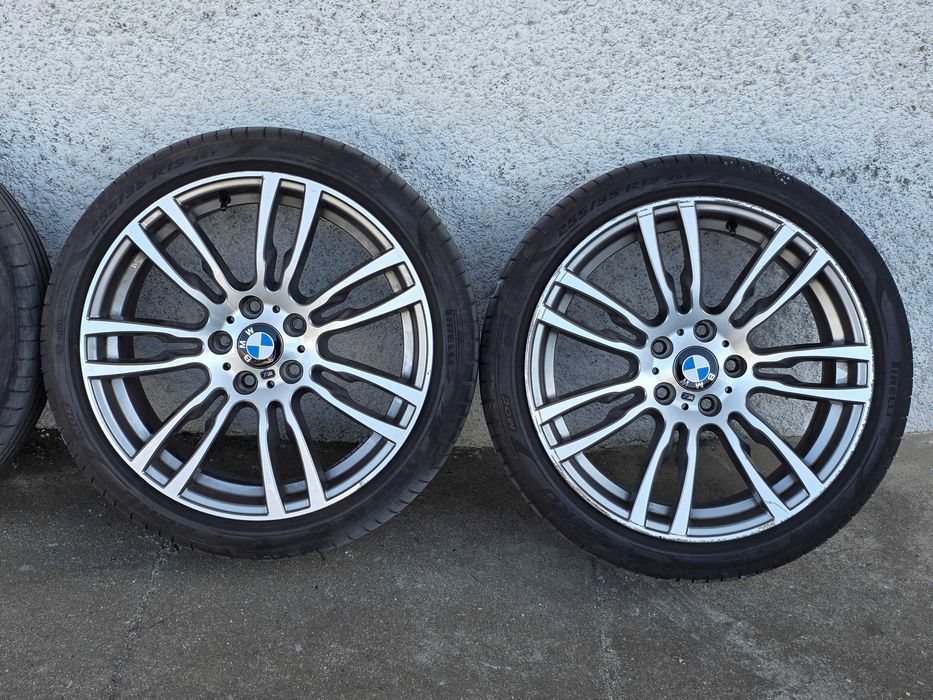 Jantes Originais BMW 19" Pack M 5x120 com Pneus 225.40.19 + 255.35.19
