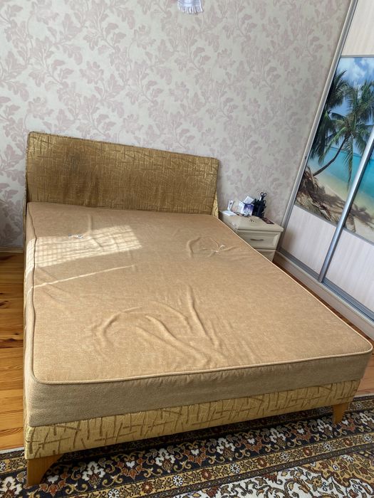 Ліжко двоспальне