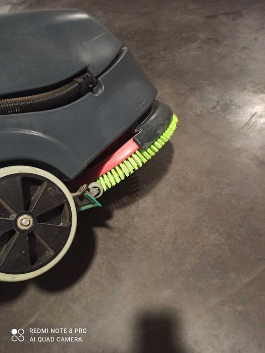 Máquina de lavar chão elétrica