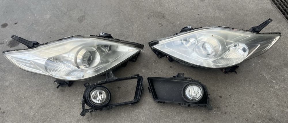 Faróis Mazda 5 MPV