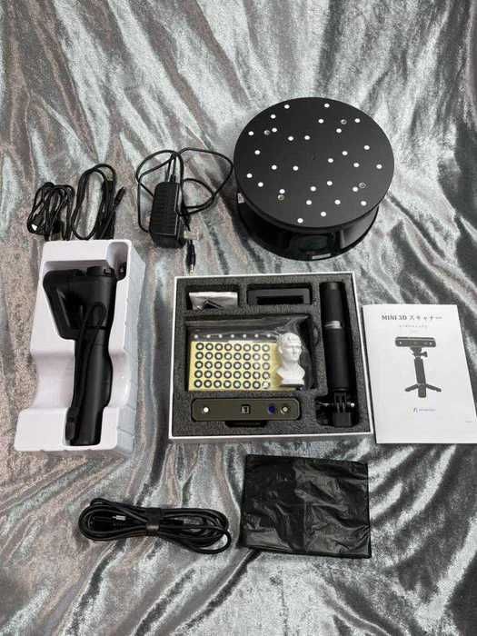 Revopoint MINI 3D Scanner Premium Set