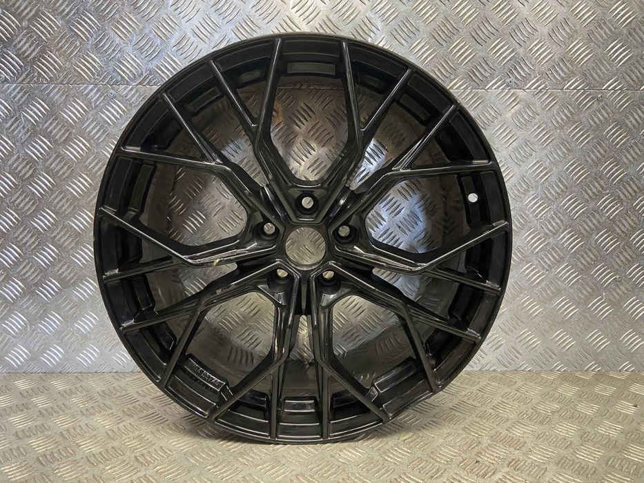 Avus racing ac-m10 alufelga 19" 8j et29 5x112