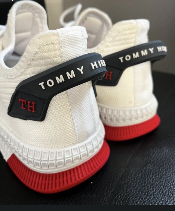 Buty damskie sportowe