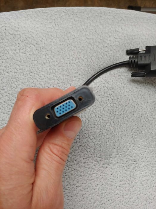 Перехідник DVI-D на VGA.