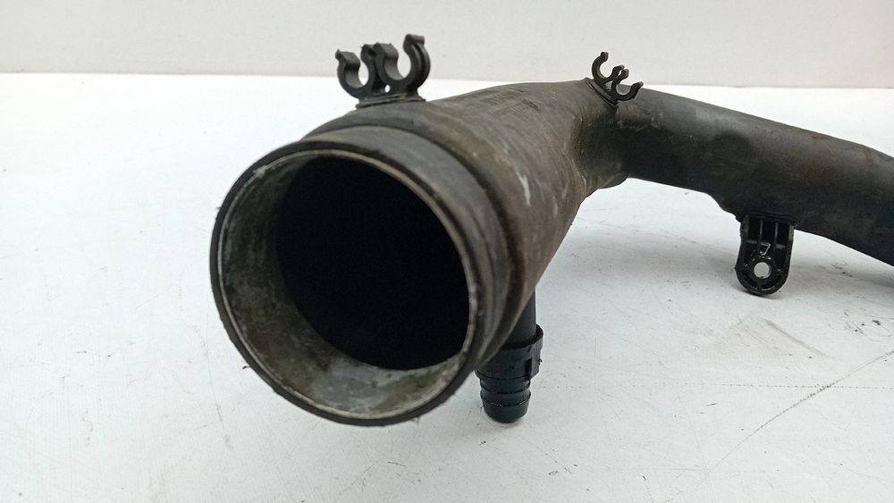 Tubo do intercooler AUDI A3 (8P1)