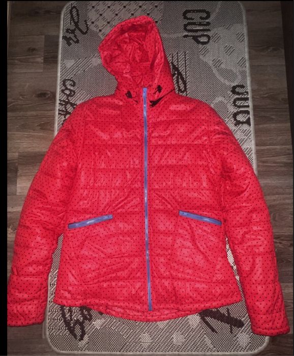 Куртка жіноча тепла