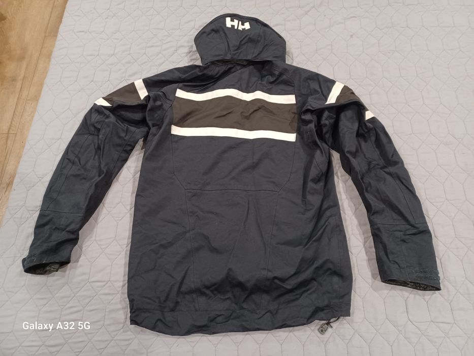 Kurtka, sztormiak Helly Hansen.
