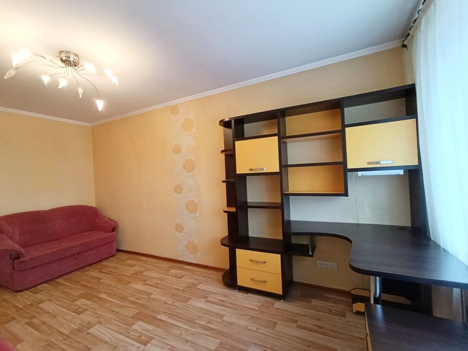 Файна 1-кімнатна  квартира