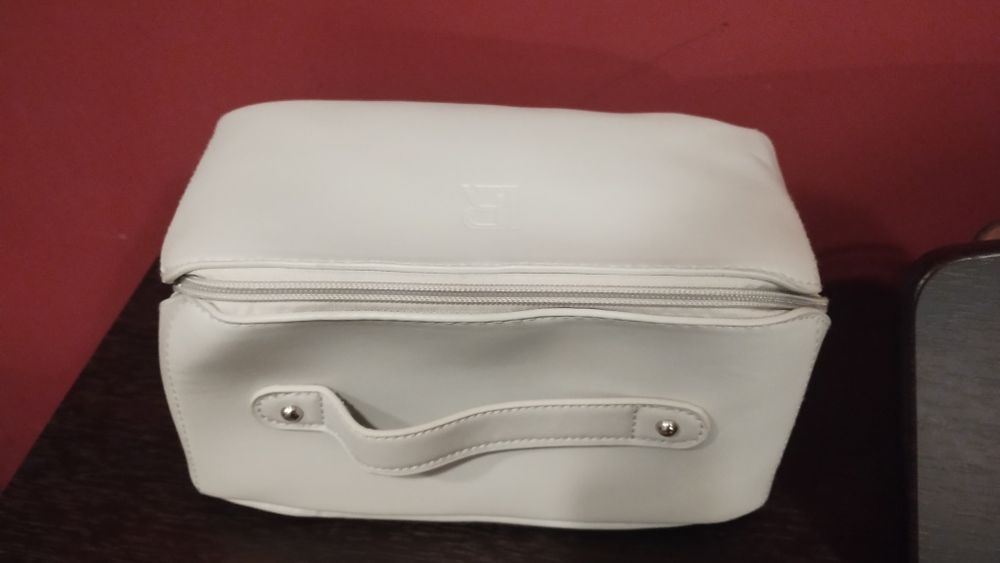Kosmetyczka Kuferek Zeitgard Signature LR