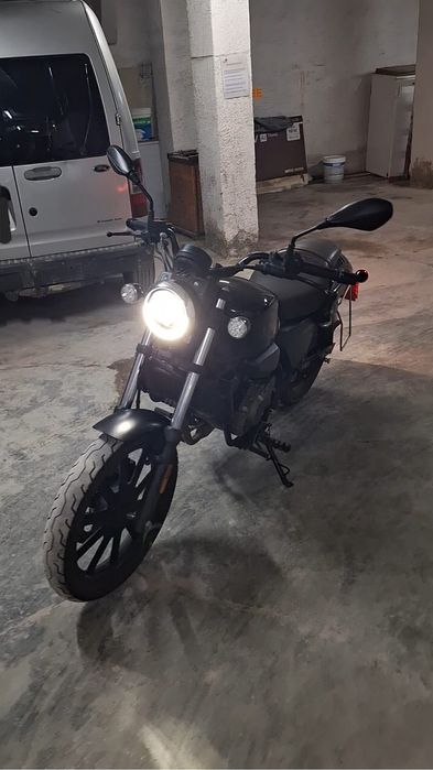 Mota QJMotor SRV 125