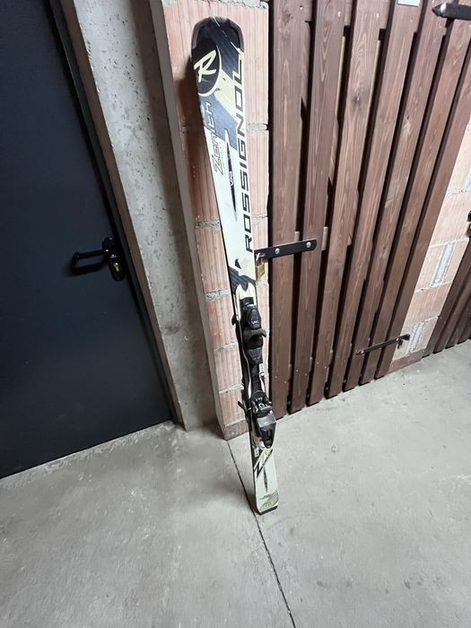 Narty Rossignol zenith carbon