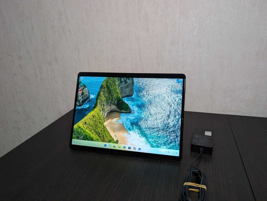 surface pro 9 - купить планшет - Цена на OLX.ua