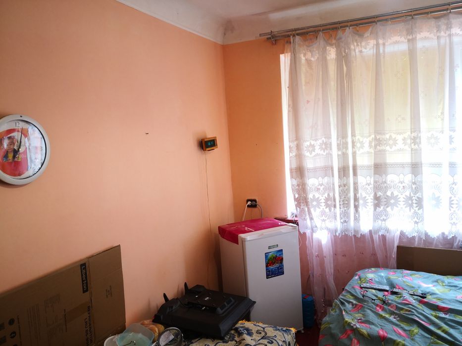 Продаж квартири-кімнати в гуртожитку вул. Небесної сотні, ВІД ВЛАСНИКА