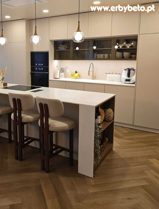 Móveis de Cozinha por Medida