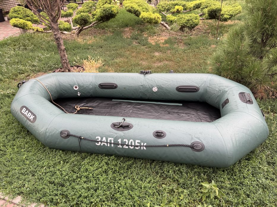 Судно BARK B 260 T з двигуном Tohatsu