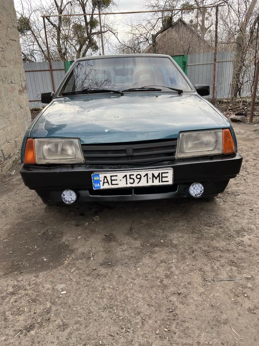 Продам ваз 21099